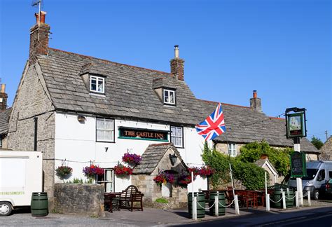 Hotels near Corfe Castle, Swanage .